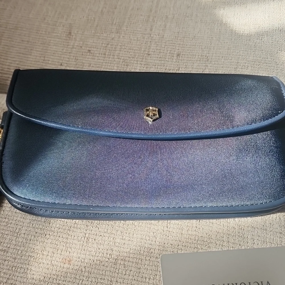 Victorinox Victoria 2.0 clutch,  dark blue
